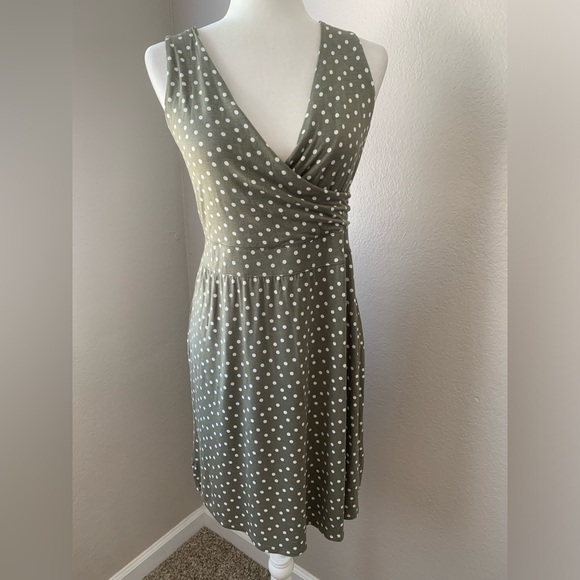 Maurices Dresses & Skirts - Maurices 24/7 Dress Size Small Color Green and White